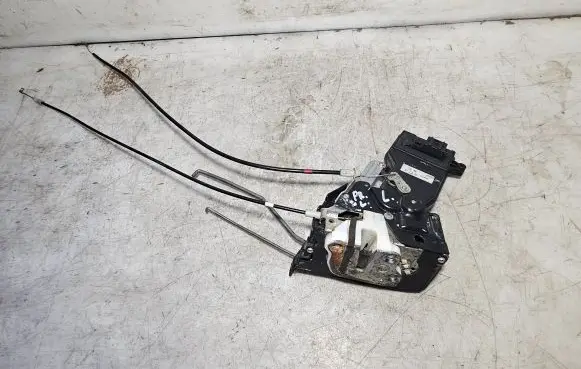 Mazda 6 Front door lock GJ6A