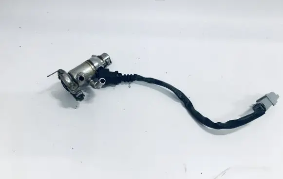 Mercedes-Benz A W177 AdBlue injector 208995377R