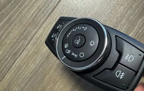 Ford Ecosport Light switch AV1T13D061AD
