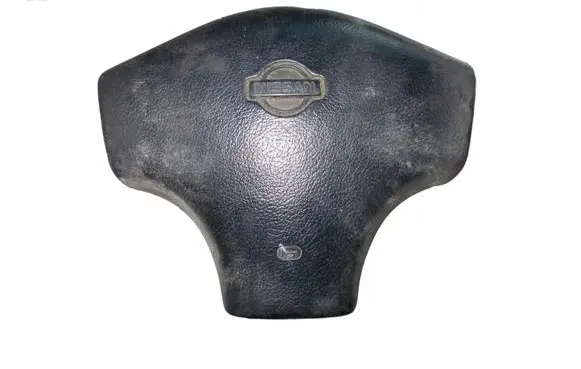 Nissan Primera Steering wheel