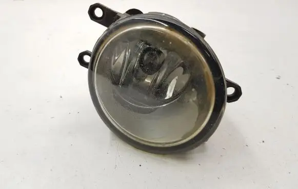 Toyota RAV 4 (XA30) Front fog light 812200D040