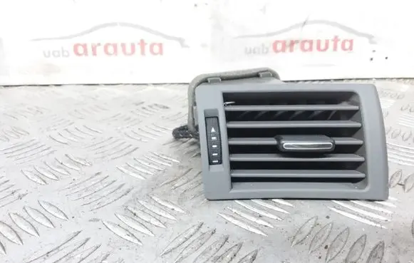 Audi A4 S4 B7 8E 8H Dashboard side air vent grill/cover trim 8E0820902F