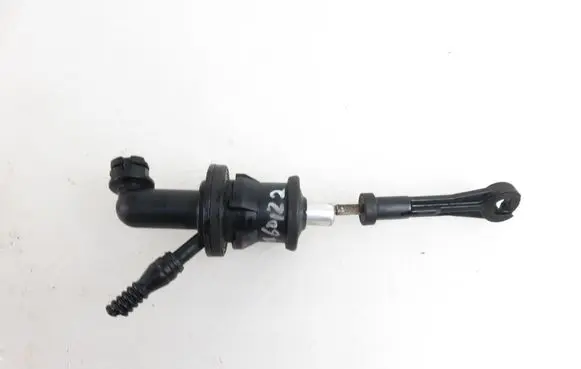 Peugeot 607 Clutch master cylinder 