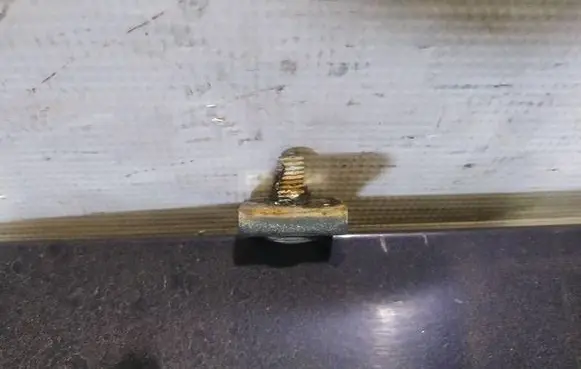 Volkswagen Golf IV Tailgate/trunk/boot hinge 