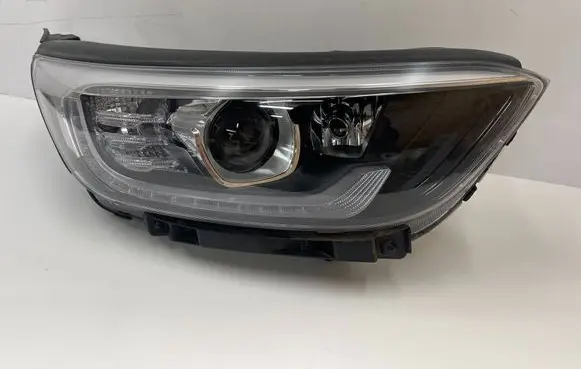 KIA Stonic Headlight/headlamp 92102h8
