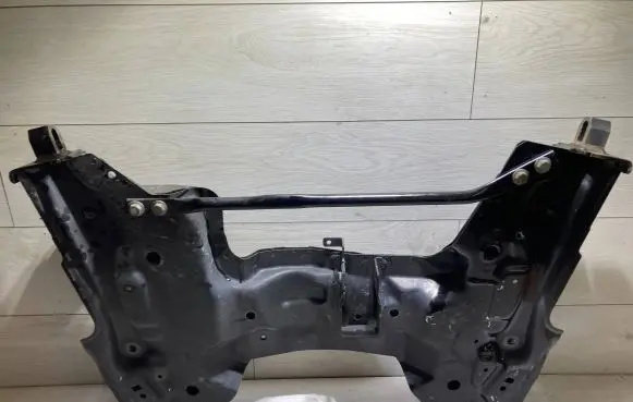 Opel Crossland X Front subframe 2710353265