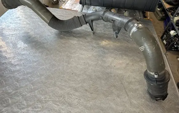 Renault Scenic III - Grand scenic III Intercooler hose/pipe 1065332S01 1073746S01