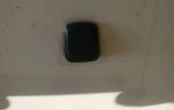 Windshield washer spray nozzle