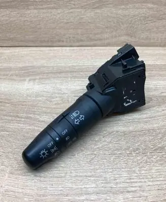 Nissan Primera Indicator stalk 25540AV600