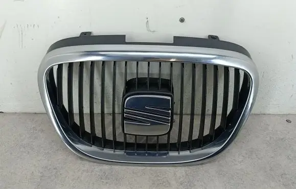Seat Altea XL Front grill 5P0853651