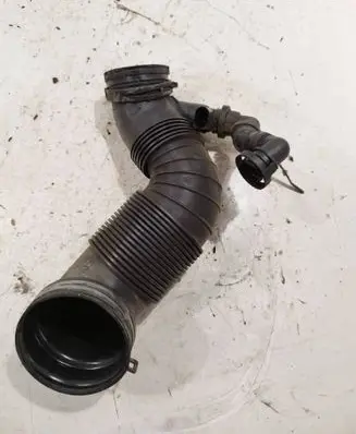 Volkswagen Multivan T5 Air intake hose/pipe 3C0129654Q