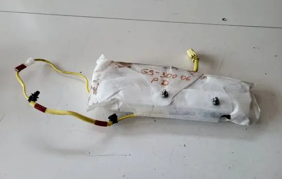 Lexus GS 300 350 430 450H Seat airbag BAMPT11150