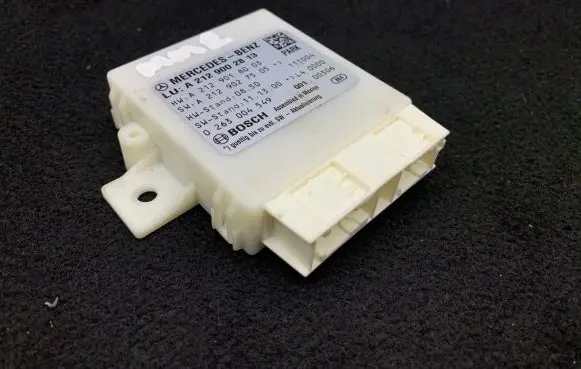 Mercedes-Benz E W212 Parking PDC control unit/module A2129002813 A2129018003 A2129027505