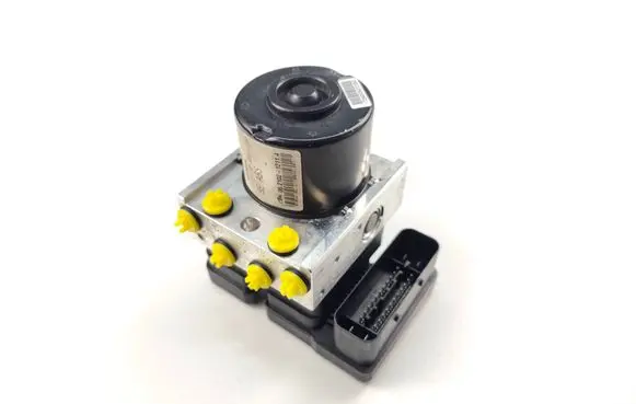 Toyota Yaris ABS Pump 445100D110 06210212114 895410D060