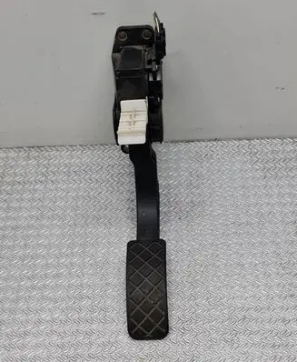 Audi A3 S3 8L Accelerator throttle pedal 0280752203 285200052 1J1723503AG