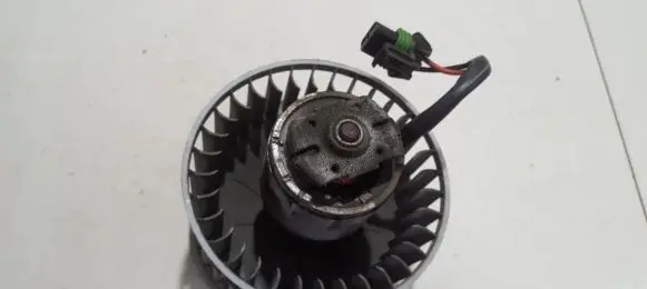 Renault Espace III Heater fan/blower 0130063506