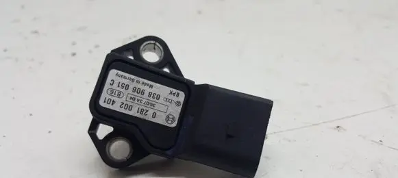 Volkswagen Golf V Air pressure sensor 0281002401