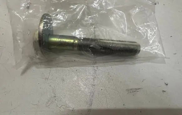 Mitsubishi ASX Rear suspension camber bolt MN184101