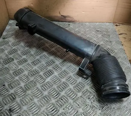 BMW 2 F45 Air intake duct part 1105884S04