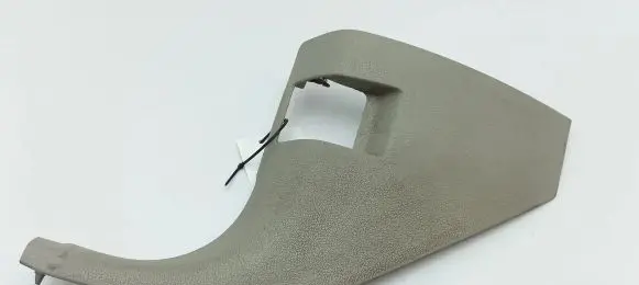 Foot area side trim