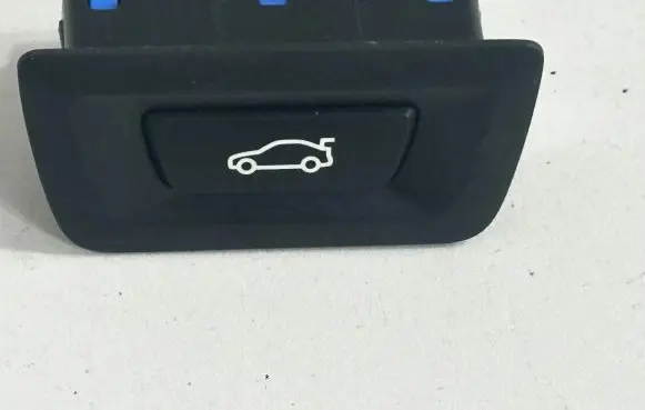 BMW X6 F16 Tailgate/boot open switch button 9275119 5A64C24