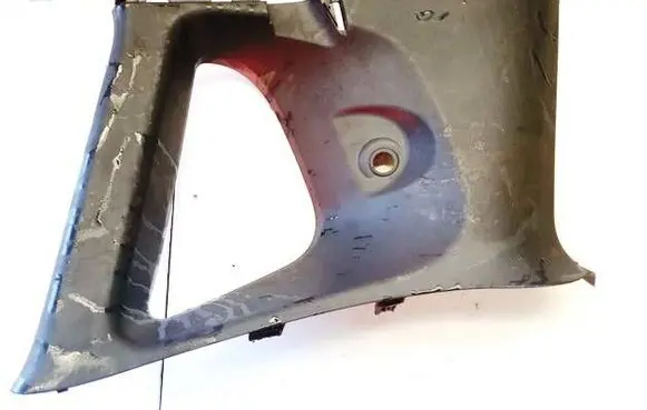 Mitsubishi Colt (D) pillar trim (bottom) mr951631zz