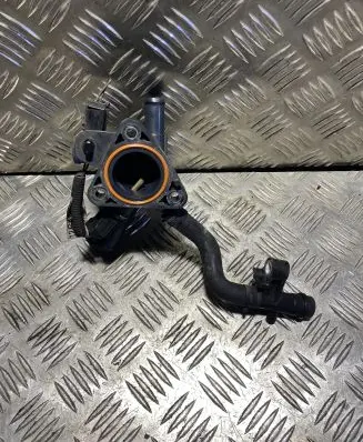 Toyota Auris E180 Engine coolant pipe/hose