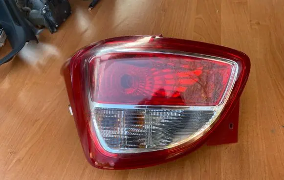 Hyundai i10 Rear/tail lights 92401B9000 02060099900010