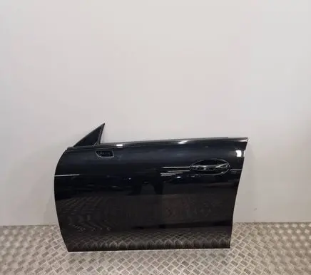 Mercedes-Benz CLA C118 X118 Front door 