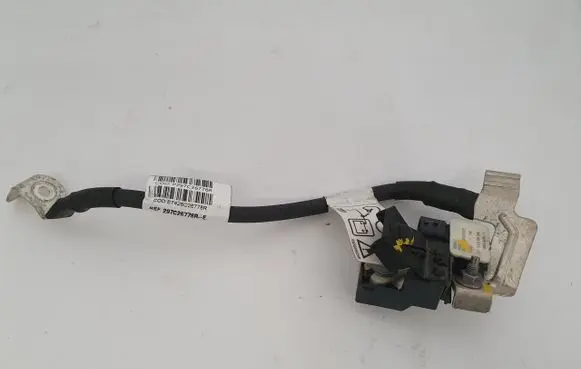 Dacia Sandero III Battery relay fuse 297C26778R