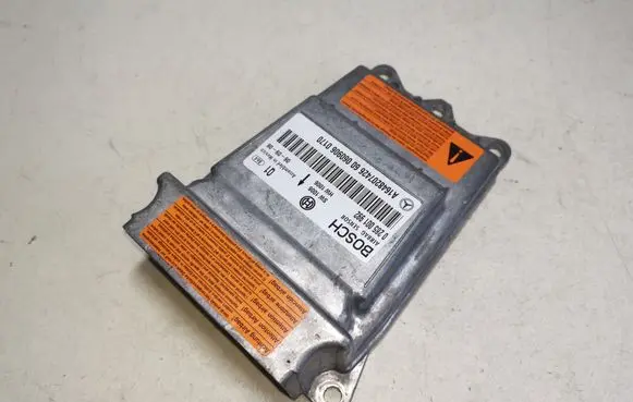 Mercedes-Benz GL X164 Airbag control unit/module 0285001992 A1648207426