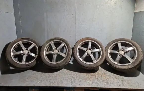 Peugeot 406 R17 alloy rim 