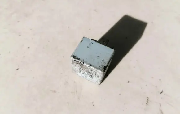Seat Ibiza III (6L) Other relay 141951253b