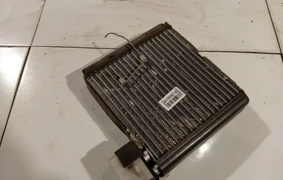 Mazda 6 A/C cooling radiator (condenser) 