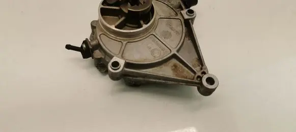 BMW X4 F26 Vacuum pump 0710336189 11667640279 7640279