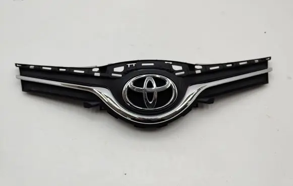 Toyota Yaris Front grill 531010D660