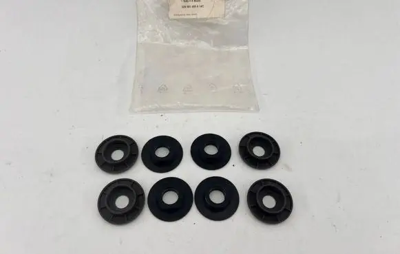 Volkswagen Caddy Floor mat clip fixing clamp 3D0061493A