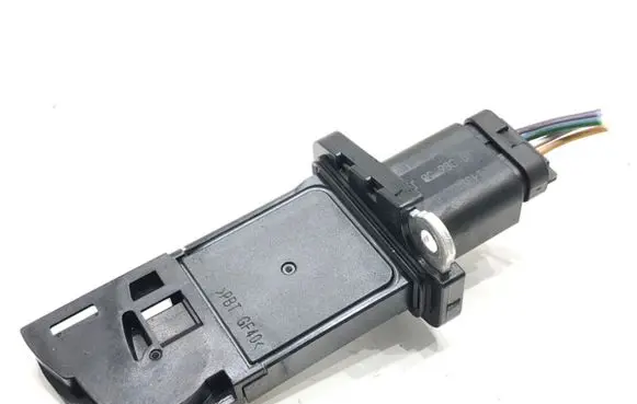 Ford Focus Mass air flow meter J1BA12B579