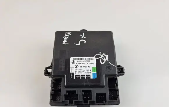 Mercedes-Benz B W245 Door control unit/module A1698207326