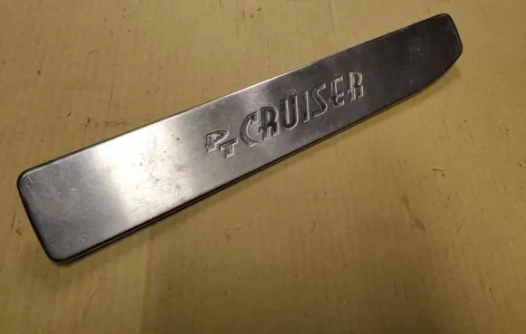 Chrysler PT Cruiser Front sill trim cover 0SF34TRMAA