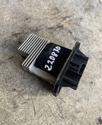 Lexus ES 250 - 300 - 330 Heater blower motor/fan resistor 4993002090