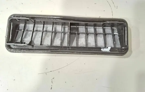 Volkswagen Up Quarter panel pressure vent 6X0819465E