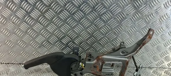 Honda CR-V Handbrake/parking brake lever assembly 