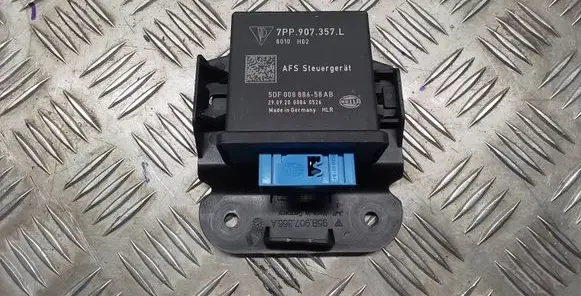 Porsche Macan (95B) Light module LCM 7PP907357