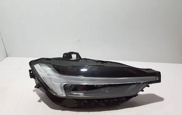 Volvo XC60 Headlight/headlamp 32420440