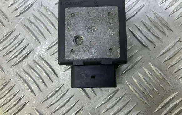 Volkswagen PASSAT B8 Fuel injection pump control unit/module 5Q0906121F