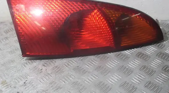 Ford Focus Rear/tail lights 1M513404