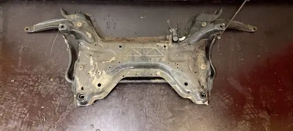 Peugeot 308 Front subframe