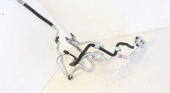 Hyundai ix 55 Air conditioning (A/C) pipe/hose F108-AD6BA-01