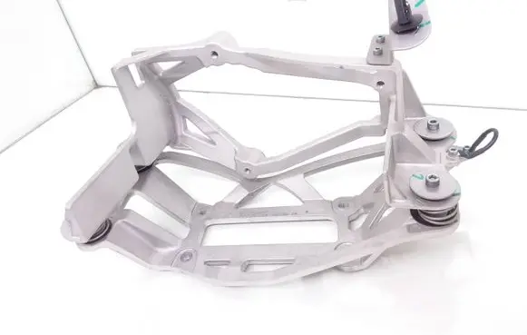 Polestar 2 A/C compressor mount bracket 32352687